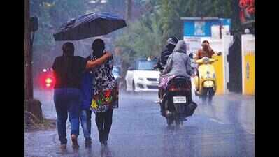 Goa sees short rain spells with thunder | Goa News - Times of India