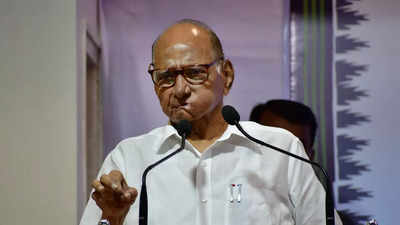 Centre acting against interests of workers; should not remain in power: Pawar