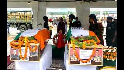 Wrapped in tricolour, mortal remains of 2 soldiers killed in Poonch reach Doon, 2 others cremated