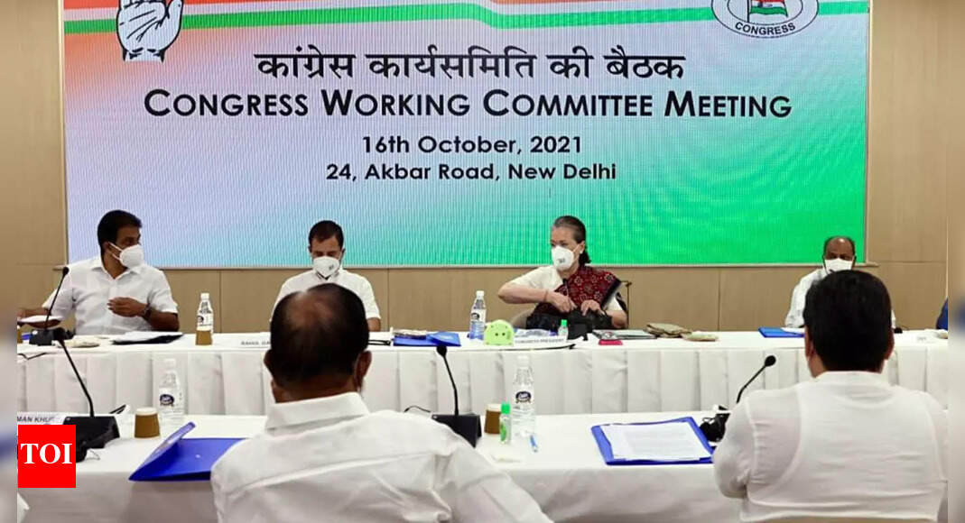 J&K neta’s Patel stand at CWC raises eyebrows