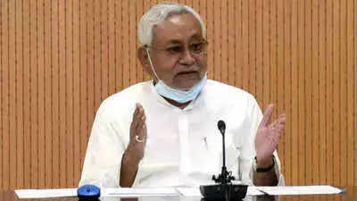 Nitish expresses concern over killing of Bihar residents in J&K