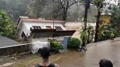 Kerala rains: House gets washed away in river in Kottayam