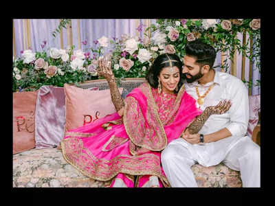 Parmish Verma and Geet Grewal wedding: Here’s a smiling picture of the bride and groom from their mehndi