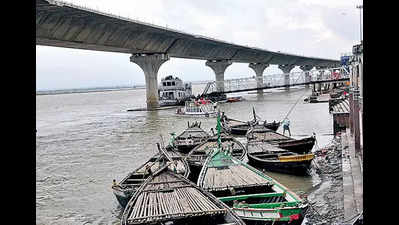 Patna: Cleaning of ghats for Chhath begins
