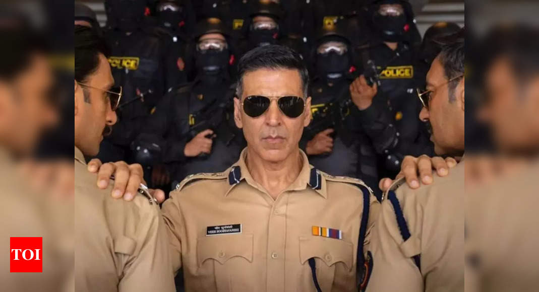 Sooryavanshi gets a ‘U/A’ certificate with no cuts for 145-minute runtime; Akshay Kumar-Ajay Devgn-Ranveer Singh song from film to release on Oct 21 – Exclusive! – Times of India