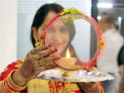 Karwa Chauth 2022: Mehndi designs, thalis and more for a Happy Karwa Chauth