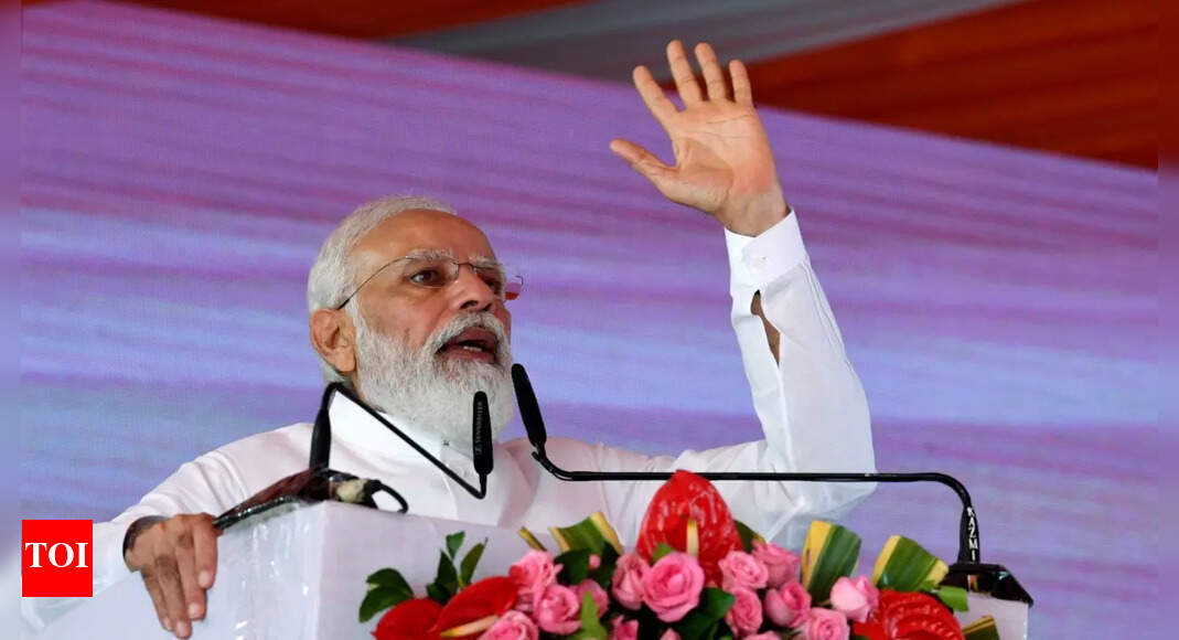 Modi: PM Modi tears into SP before UP polls, calls it ‘parivarwadi ...