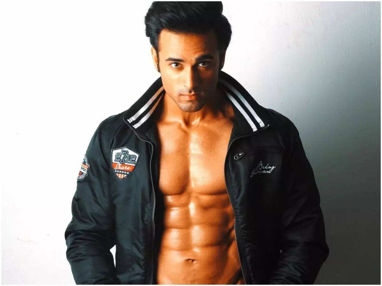Fitness freak Pulkit Samrat opens up about the gym he set up at ...