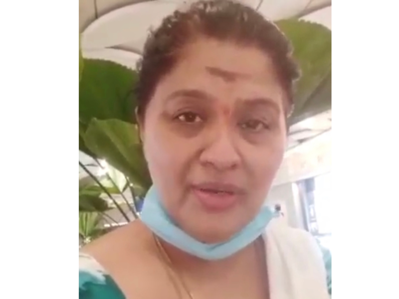 Veteran actress Sudhaa Chandran feels hurtful to remove her prosthetic leg at the airport security everytime she travels; makes a plea to PM Narendra Modi