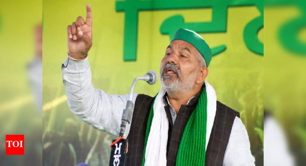 Rakesh Tikait removes a tent at protest site, later calls it ‘Diwali