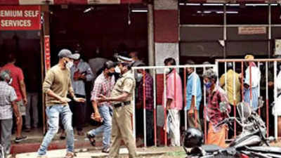 It’s time for walk-in liquor shops, says Kerala high court