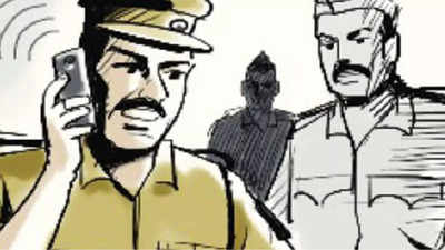 Pune: Cops bust gang targeting scrap dealers for extortion