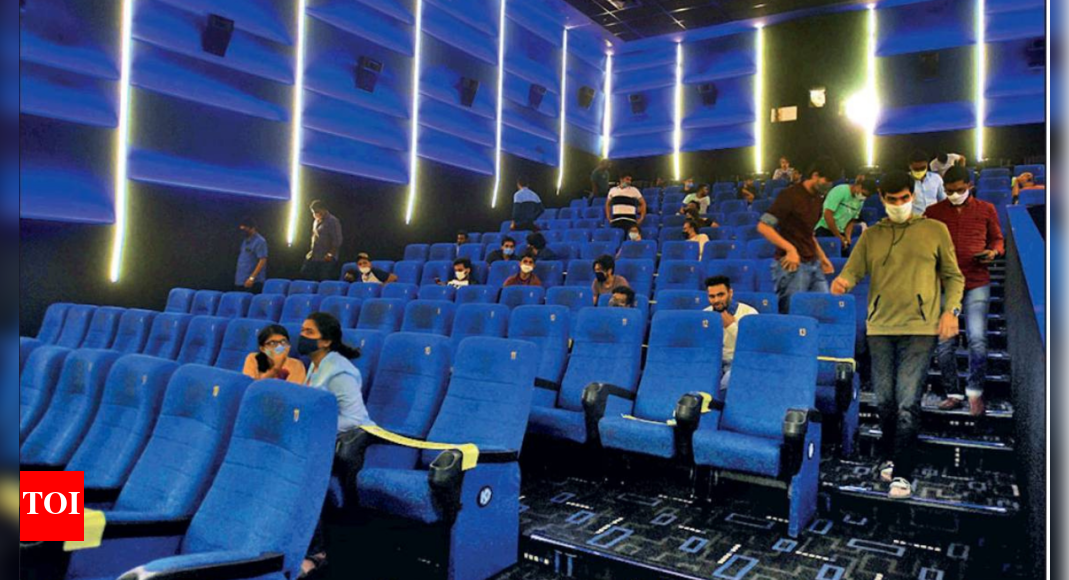 Maha: Multiplexes pull in crowds with with discounts 1