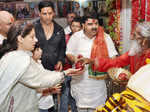 Famous personalities at shrines