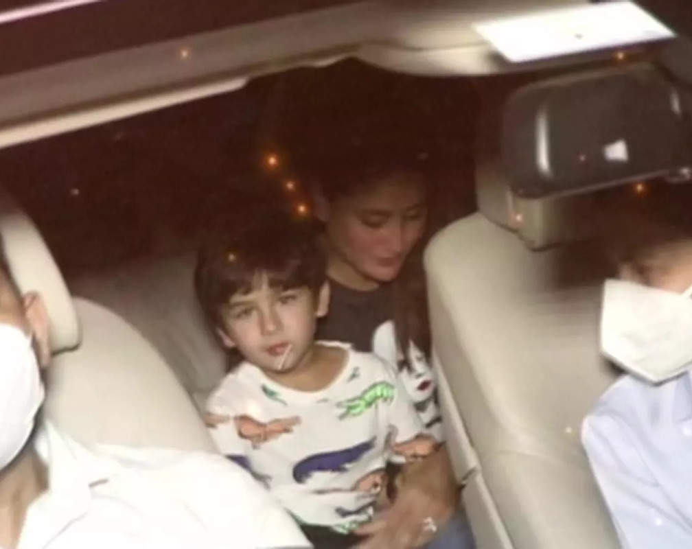 
Kareena Kapoor Khan spotted with elder son Taimur Ali Khan
