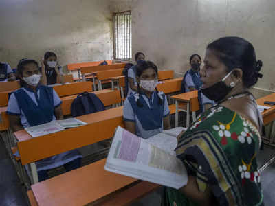 Karnataka: 4,000 primary school Hindi tutors teach everything but language