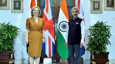 Working with India to boost defence ties: UK