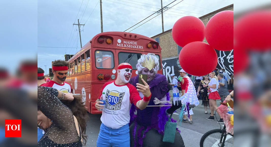 Boo! Thousands crowd New Orleans streets for 1st parade