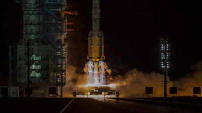 China Successfully Launches Satellite To Test Space Debris Mitigation ...