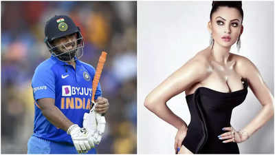 Is Rishabh Pant getting close to Urvashi Rautela again? Or, is she watching the Indo-Pak match to get media publicity? – Exclusive!