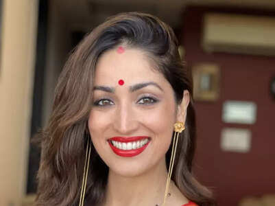 Checkout B-Town's Karwachauth fashion
