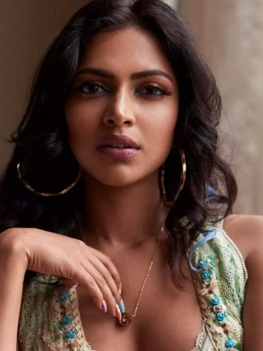 Best glam looks Amala Paul | Times of India