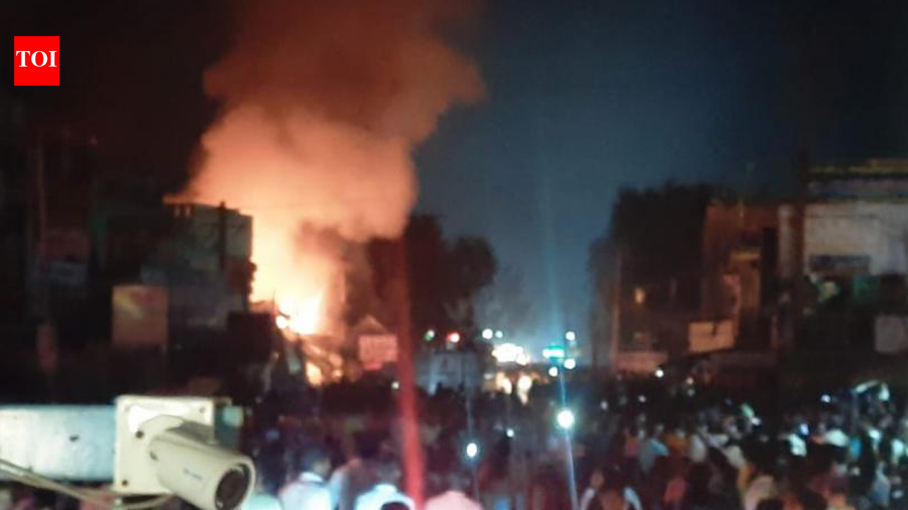 Latest updates: Five killed in fire at firecracker shop in Tamil Nadu ...