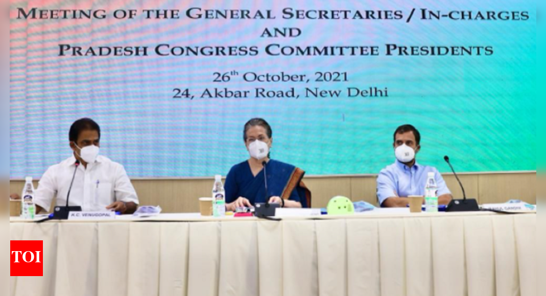 Lack of clarity among state leaders: Sonia Gandhi
