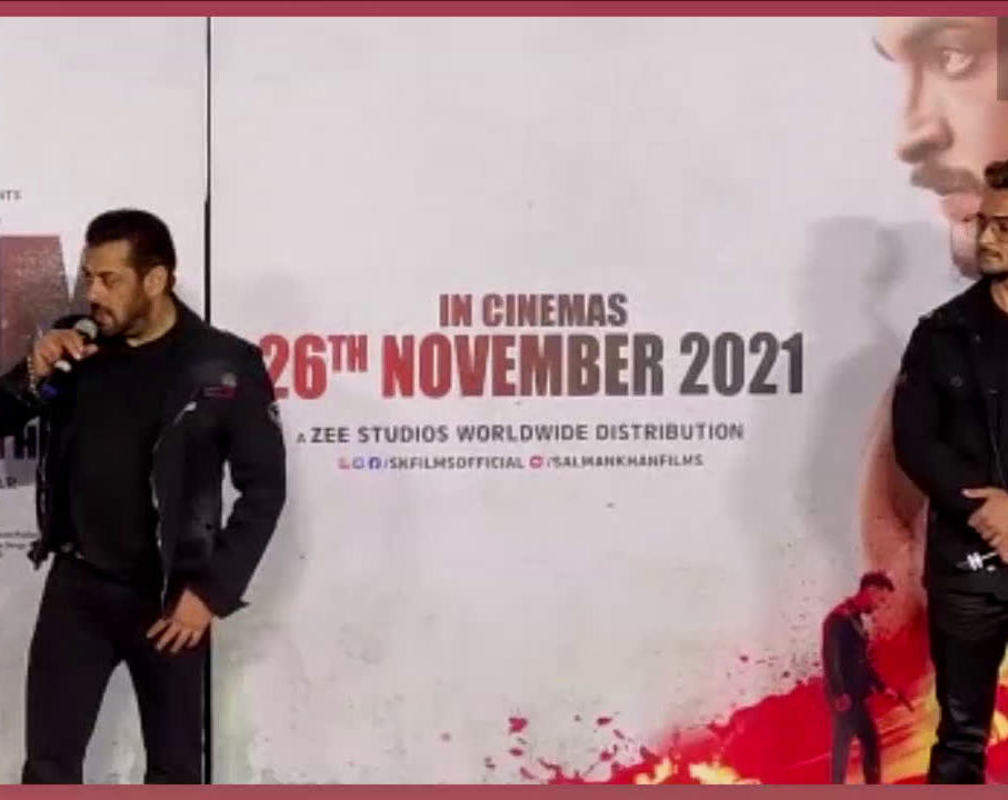 
Salman Khan launches trailer of Antim: The Final Truth in Mumbai
