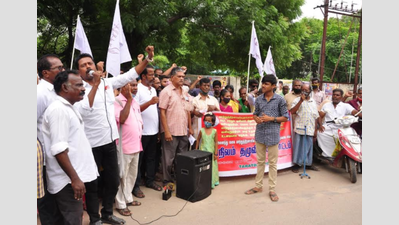 Disabled people stage protest in TN demanding implementation of equal opportunity policy