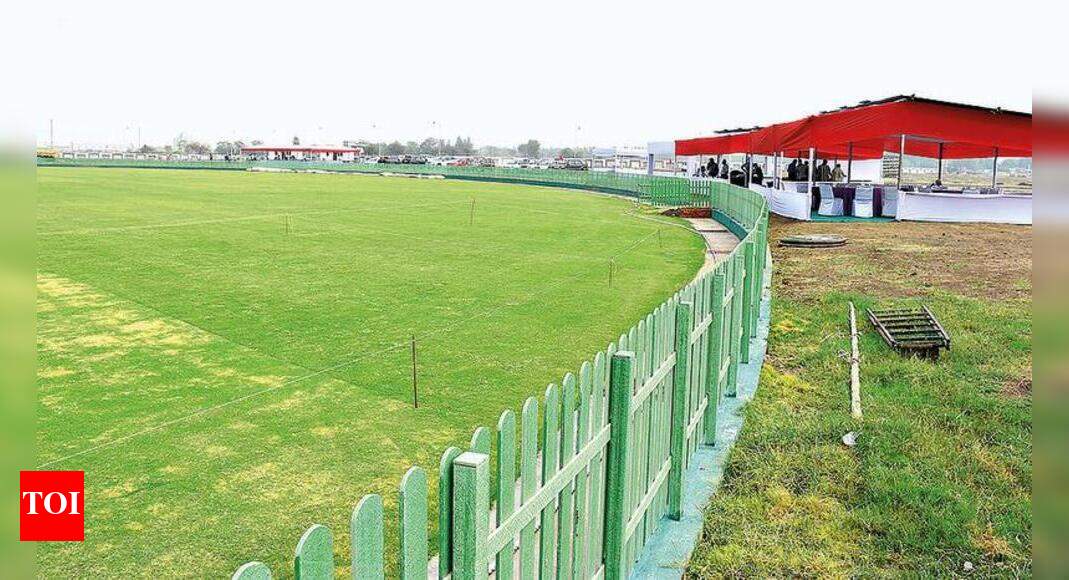 Barodians may finally get to watch cricket live from stands Vadodara