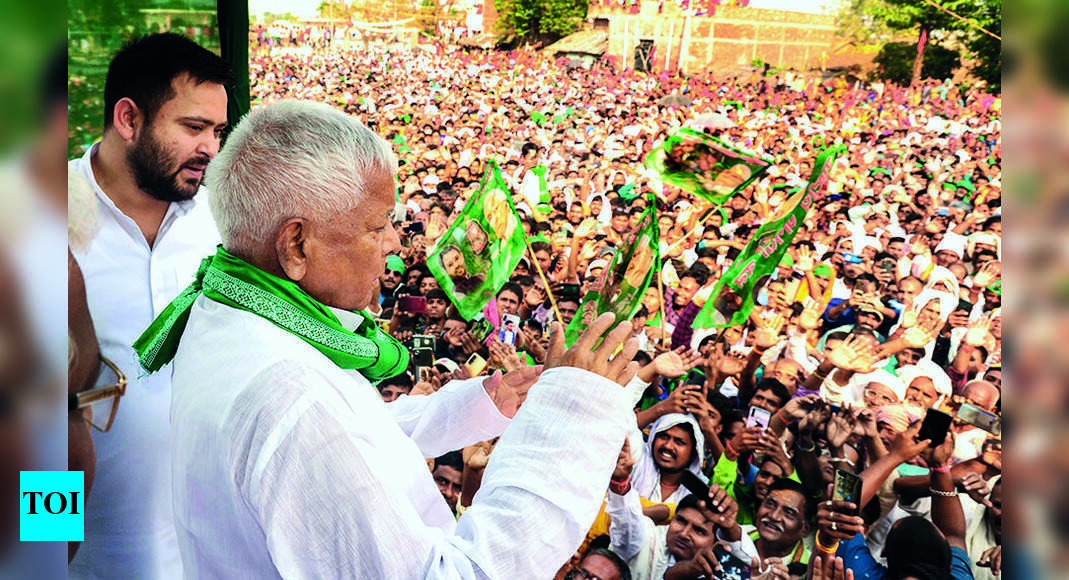 Lalu says Sonia Gandhi called him, Congress denies