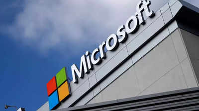 Microsoft nearly overtakes Apple as most valuable company