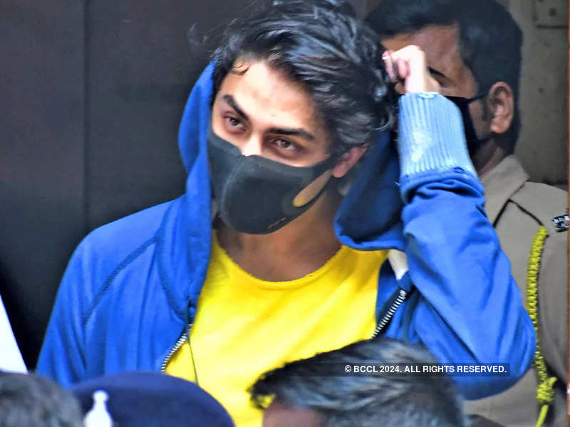 Mumbai police set up team for inquiry into 'extortion bid' in Aryan Khan case