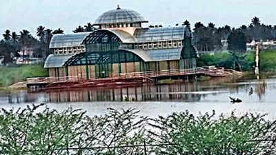 Bengaluru: Glass house in lake’s buffer zone of Gopalakrishna Amanikere submerged