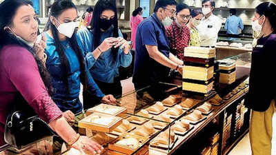 Pushya Nakshatra: 220kg gold traded in Ahmedabad