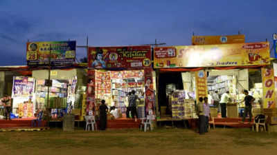 6,810 applications across Tamil Nadu to set up cracker shops
