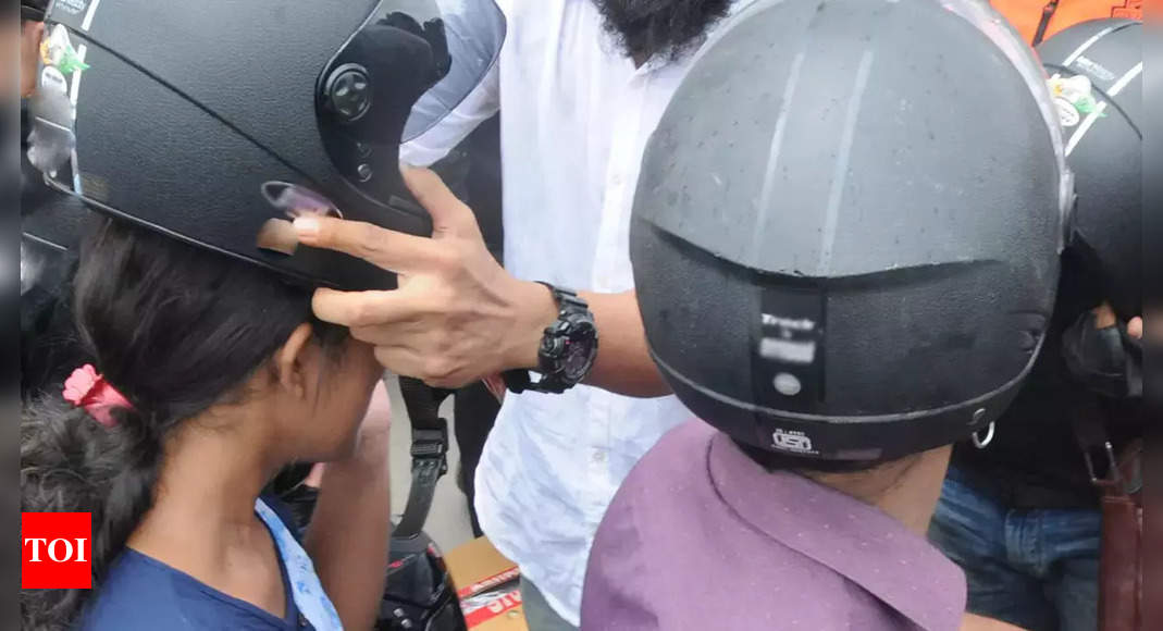 From next wk, pay Rs 1k for not wearing helmet or seatbelt