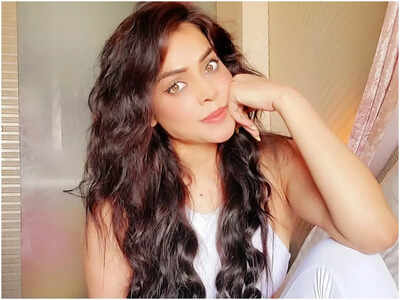 Nikita Rawal: I love having chakli, sev and karanji at Diwali | Hindi ...