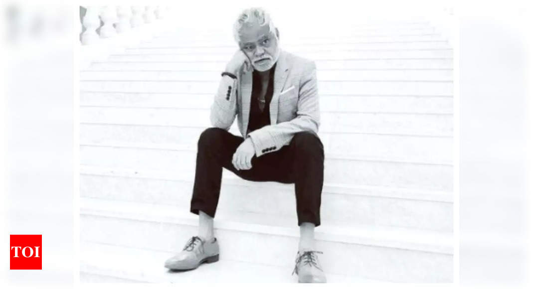 Sanjay Mishra recalls the time when he gave up his on his film career: I had complaints about my life