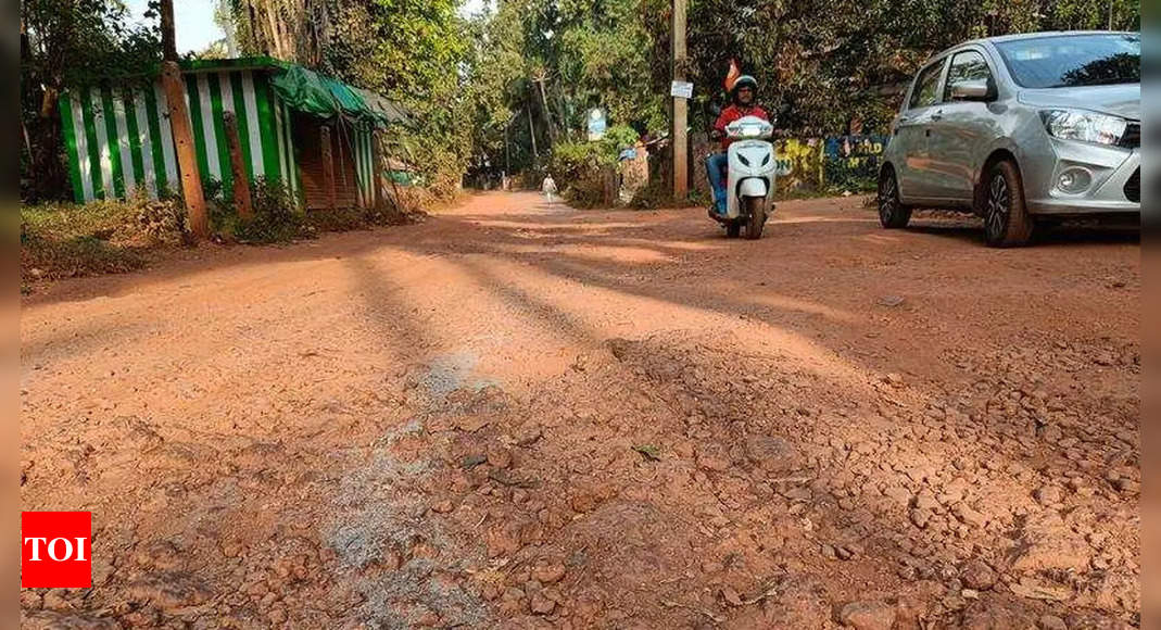 Goa CM’s pothole deadline passes, crucial tourist link has no road