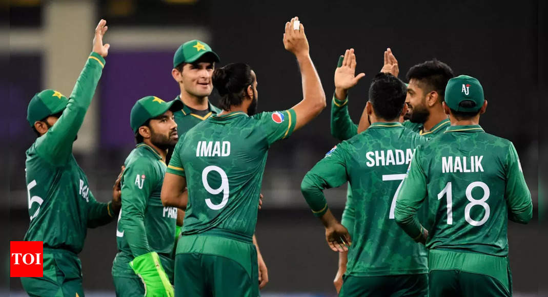 T20 World Cup: Pakistan Primed To Secure Semifinal Berth 