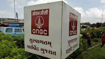 Oil ministry tells ONGC to cede Mumbai High, Bassein fields to foreign cos