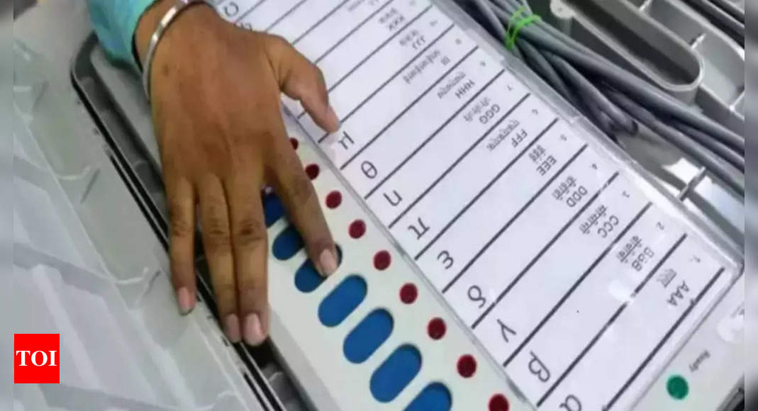 Karnataka Bypolls: Ruling BJP Wins Sindgi, Congress Registers Victory ...