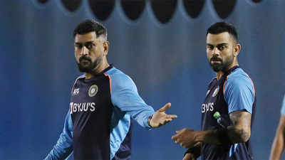 'Virat Kohli, Ravi Shastri, MS Dhoni not on the same page; 'khichdi' in the dressing room' - former cricketers hit out at Team India's performances
