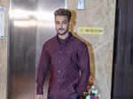 Salman Khan arrives in style with rumoured GF Iulia Vantur to attend Ramesh Taurani’s Diwali party