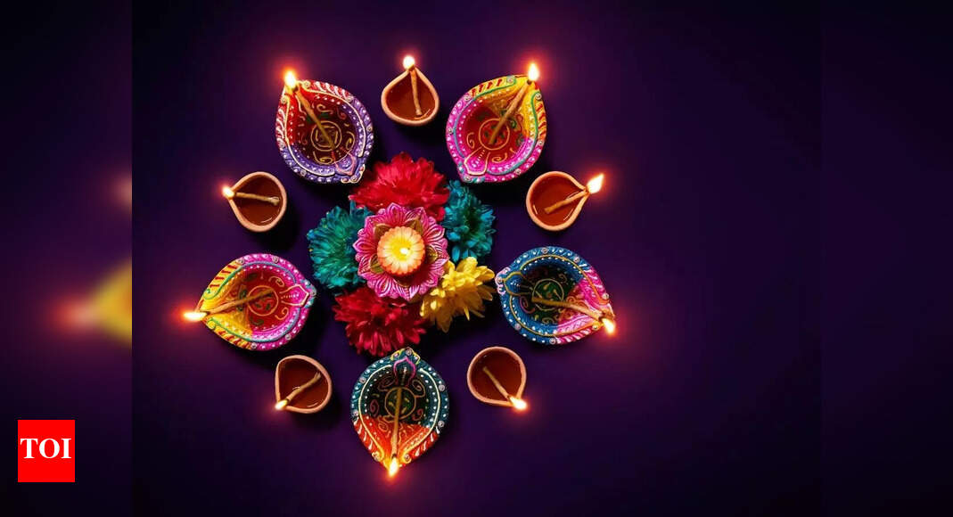 Happy Diwali 2022 Memes, Messages, Wishes, Images, Status: 20 Funny memes and messages about Diwali that will make you laugh out loud | - Times of India Happy Diwali 2022 Memes, Messages, Wishes, Images, Status: 20 Funny memes and messages about Diwali that will make you laugh out loud | - Times of India