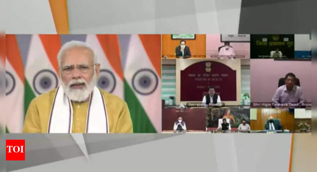 PM pitches for door-to-door vaccination, warns against laxity