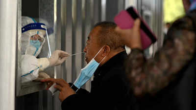 China reports 104 new coronavirus cases for November 3 versus 109 day ago