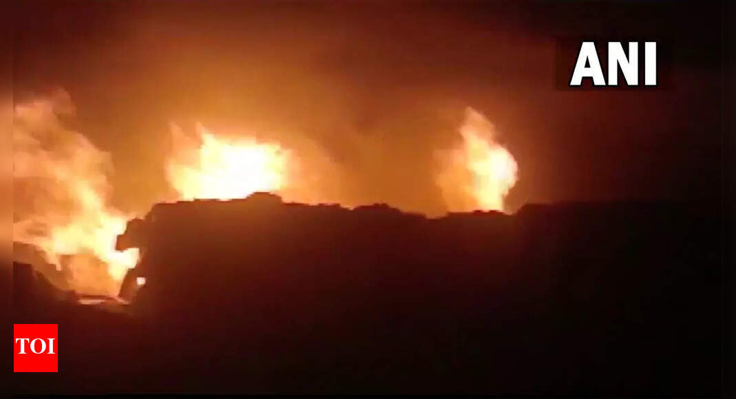 Gujarat Major fire breaks out in paper mill in Vapi Ahmedabad News